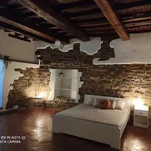  Casa de hóspedes Dante's Dei Cerchi