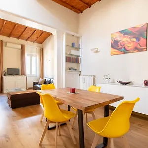  Appartement Modern, Bright Near Boboli Gardens & Santo Spirito - Homeunity