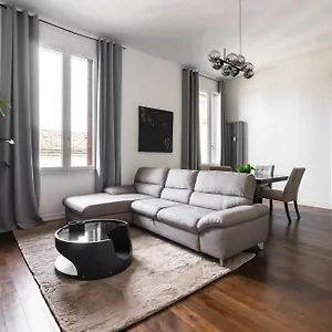 San Marco Black Luxury Con Terrazzo E Parcheggio Su Richiesta Apartment